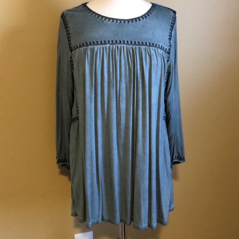 POL top NWT